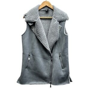 LT Love Token Gray Faux‎ Suede Fleece Vest L Asymmetrical Zip Soft Warm